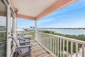 Property grounds - Waterfront Luxe, Beach Access, Private Pier (Gulf Shores)
