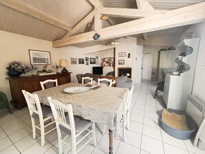 Dining - House near beach, pets allowed, sleeps 6 (La Tranche-sur-Mer)