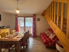 Dining - Charming apartment near slopes with parking (Thollon-les-Mémises)
