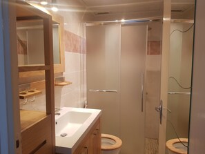 Bathroom - Quiet house near beach with parking and pets allowed (La Tranche-sur-Mer)