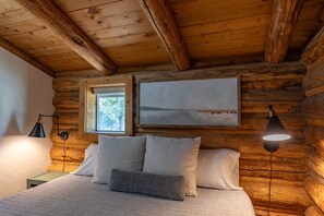 3 slaapkamers, een bureau, een strijkplank/strijkijzer, gratis wifi