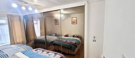 Desk, free WiFi, bed sheets