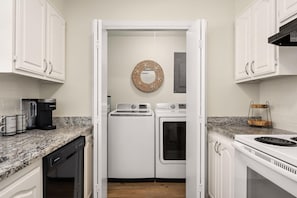 Fridge, microwave, oven, stovetop - Bid-A-Wee Classic Beach House | Private Beach (Panama City Beach)