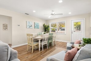 Interior - Bid-A-Wee Classic Beach House | Private Beach (Panama City Beach)