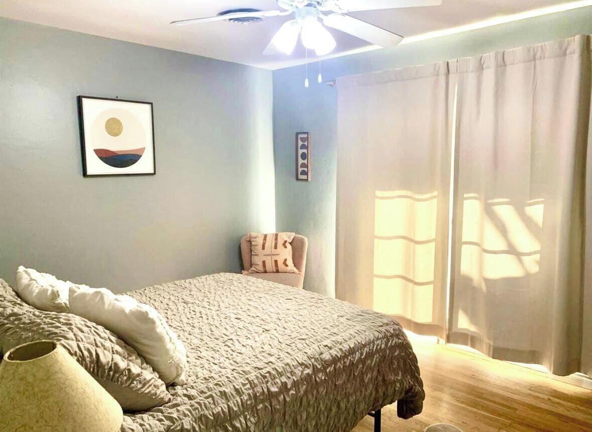 Bügeleisen/Bügelbrett, WLAN, Bettwäsche