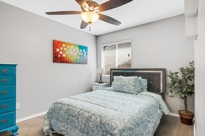 Comfort House | Free WiFi - Modern Pflugerville Home Near Austin (Austin)