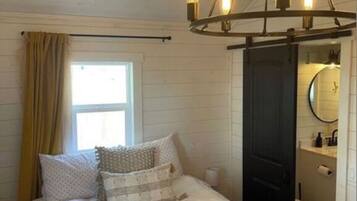 Fer et planche à repasser, Wi-Fi, draps fournis