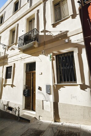 Exterior detail - Rosa Marina rooms - Comfort room (Cagliari)