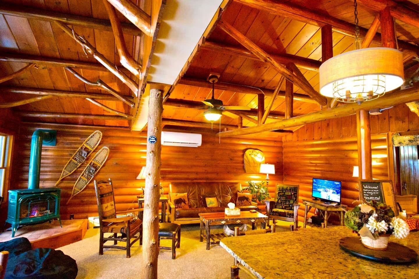 Moose Cabin On Lake Colby, Saranac Lake - Saranac Lake, NY