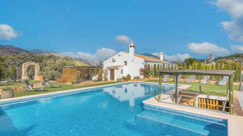 Cortijo Los Santeros Castril by Ruralidays