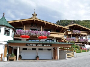 Exterior - in ruhiger Lage nahe am See by Interhome (Thiersee)