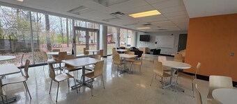 Résidence Saint-Paul - Quiet, practical living in Ottawa