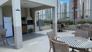 Basic Apartment | Outdoor dining - Apto. 2 quartos Vista Rio Negro P. Negra (Manaus)