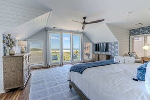6 Schlafzimmer, Schreibtisch, WLAN