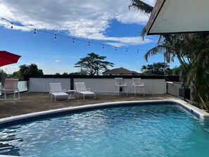 Pool - 2 Bedroom Oasis: Pool, Football, Badminton (Kingston)