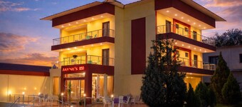 Jayne s Rooms - Elassona Single Nest