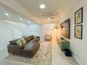 TV, stereo, offices