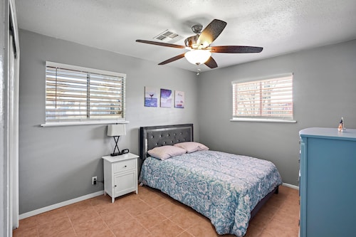 Relaxing Coastal Home Home