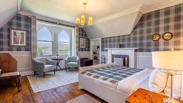 In-room safe, iron/ironing board, free WiFi