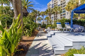 Terrace/patio - Edgewater Beach Resort Tower 1 - 2BR 2BA Condo (Panama City Beach)