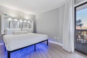 2 bedrooms, iron/ironing board, WiFi - Edgewater Beach Resort Tower 1 - 2BR 2BA Condo (Panama City Beach)