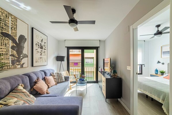 Bügeleisen/Bügelbrett, Reisekinderbett, WLAN, Bettwäsche