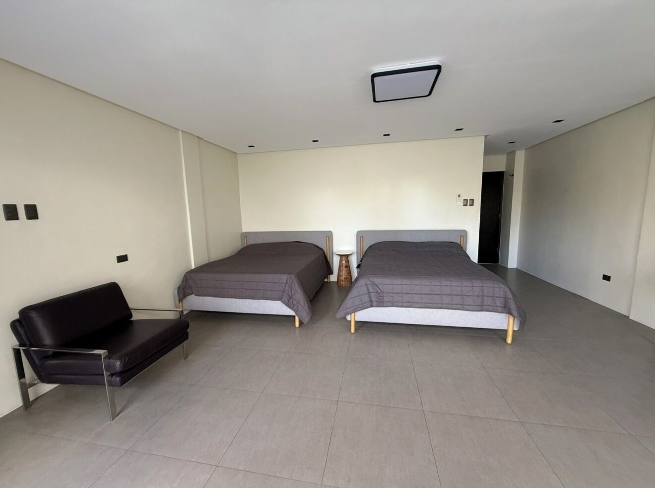 Internet, bed sheets