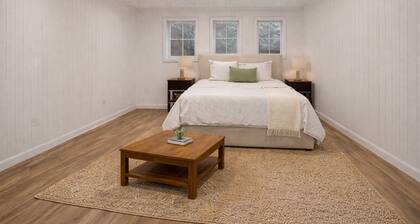 Most Click-Worthy + All-Around Winner
New Studio-Sunset Deck-Firepit-Near Marina