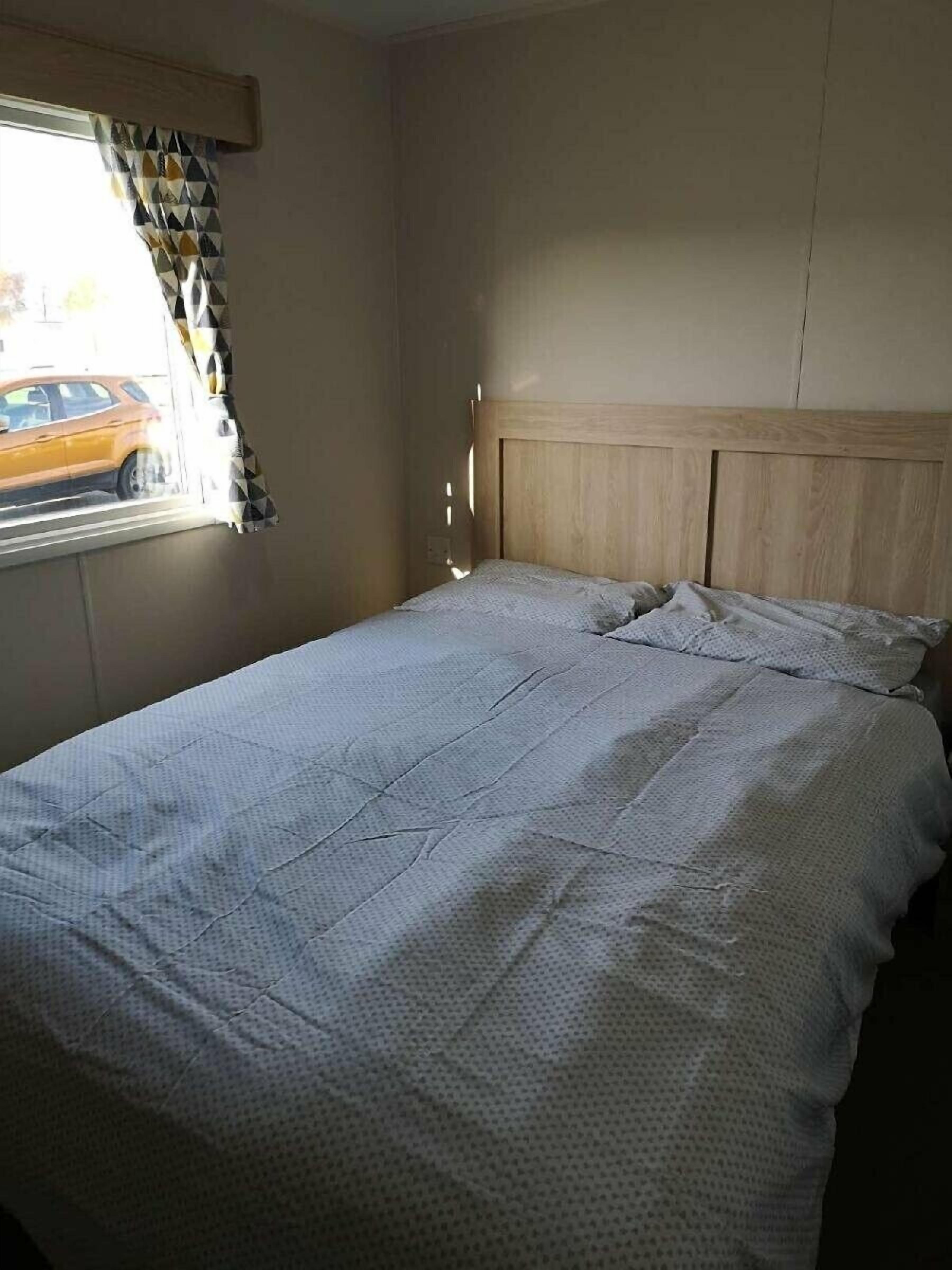 3 quartos, individualmente decorados, individualmente mobiliados