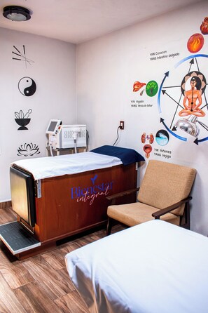 Körperbehandlungen, Warmsteinmassagen, Sportmassagen