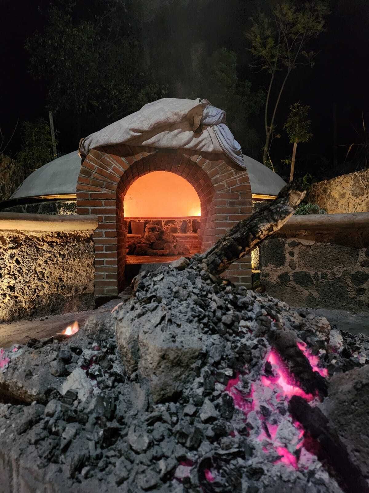 Masajes con piedras calientes, masajes deportivos, 1 sala de tratamiento