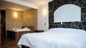 Kamar Klasik | Wi-Fi gratis dan seprai linen