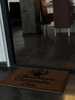 Interior - 2-bedroom condo in delightful Surčin with AC for relaxing stays (Surčin)