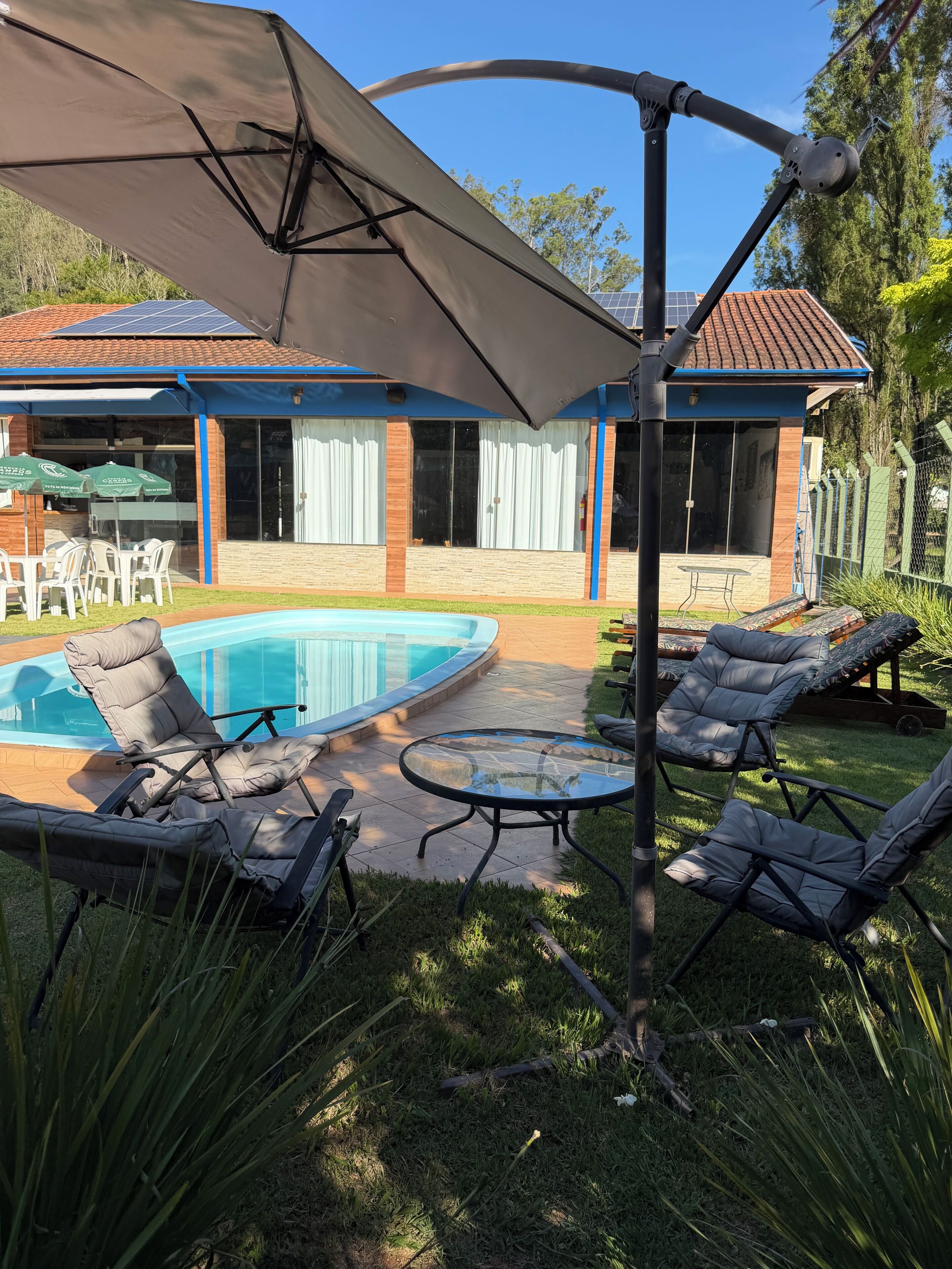 2 utendørsbassenger