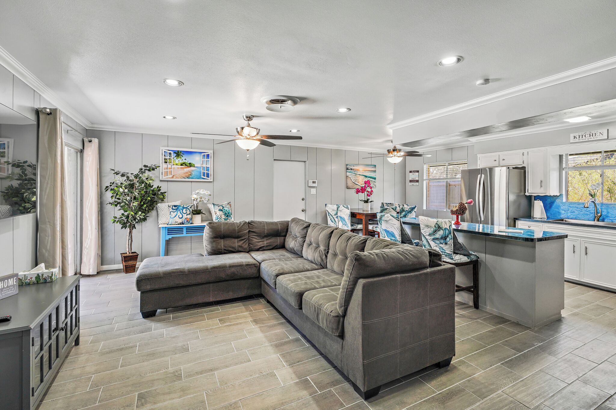 Comfort House | Living room