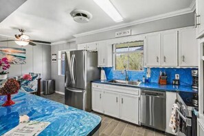 Comfort House | Private kitchen - Coastal Comfort Retreat Near Beach (Corpus Christi)