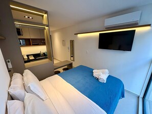 Internet, bed sheets - Beachfront apartment on Bessa beach. (João Pessoa)