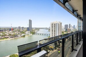 Property grounds - 1BRM + Study River View at Circle on Cavill (Gold Coast)