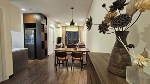 Interior - Overlooking the river apartment in town centre (Đà Nẵng)
