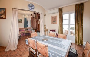 Interior - Belle maison au bord de la mer (Farinole)