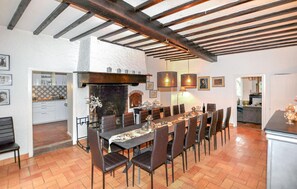 Dining - Longère Authentique piscine (Sieurac)