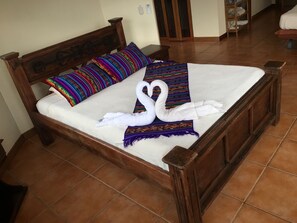 3 makuuhuonetta, silitysrauta/-lauta, Wi-Fi, vuodevaatteet