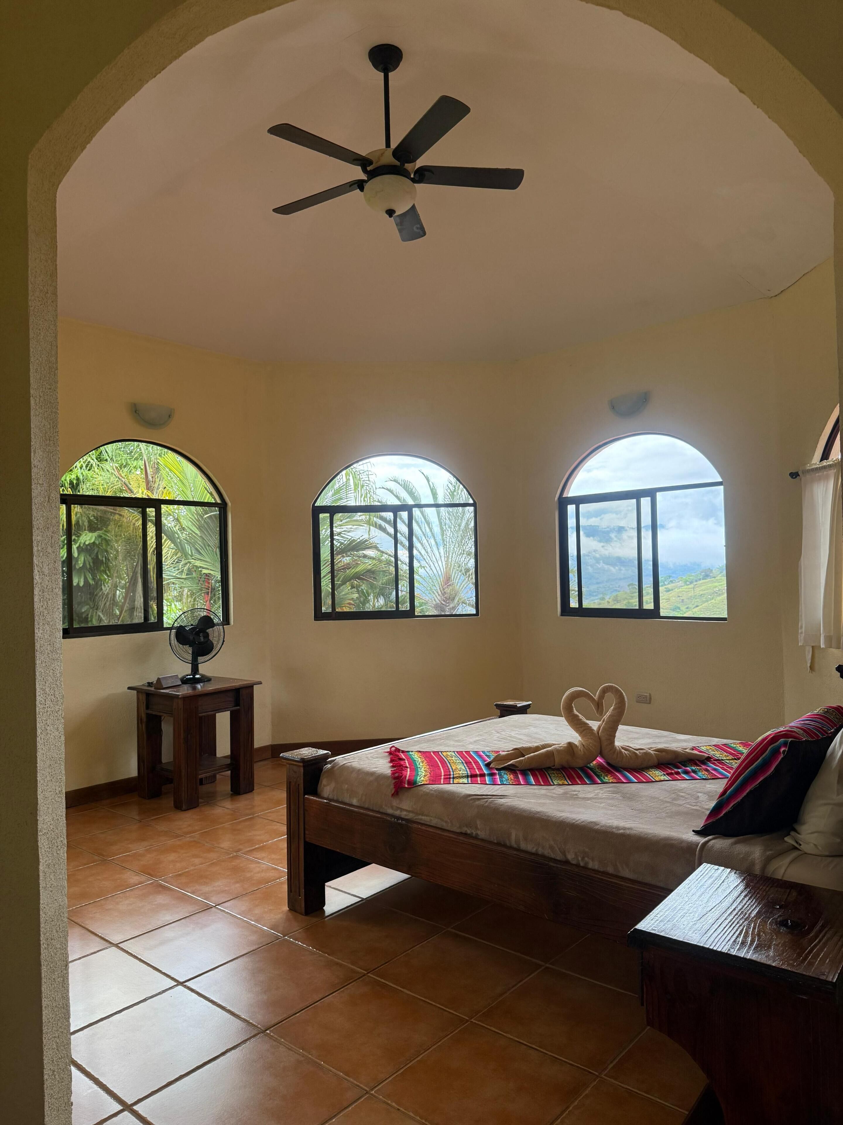 3 bedrooms, in-room safe, iron/ironing board, travel crib