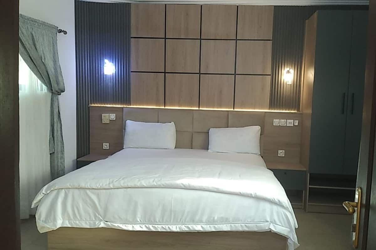 Desk, laptop workspace, soundproofing, iron/ironing board