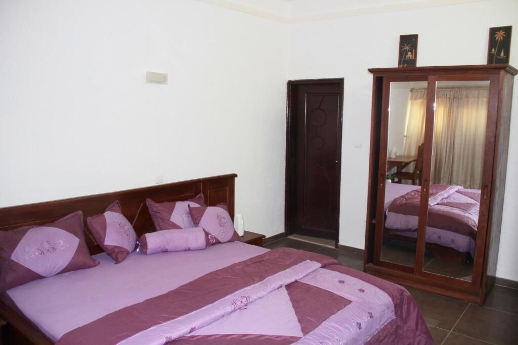 Suite Elite, balcón, vista a la ciudad | Escritorio y espacio para trabajar con laptop 