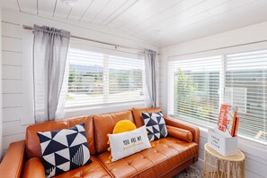 Een televisie en een dvd-speler