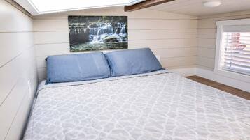 1 chambre, lit parapluie, Wi-Fi gratuit, draps fournis
