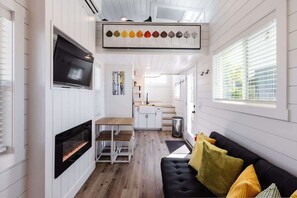 Televisio, työhuone