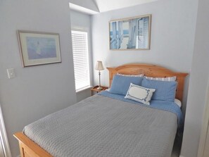 4 bedrooms, iron/ironing board, free WiFi - Northend Beauty with Ocean Views | 4BR, 3BA | Steps to Beach & Boardwalk (Ocean City)