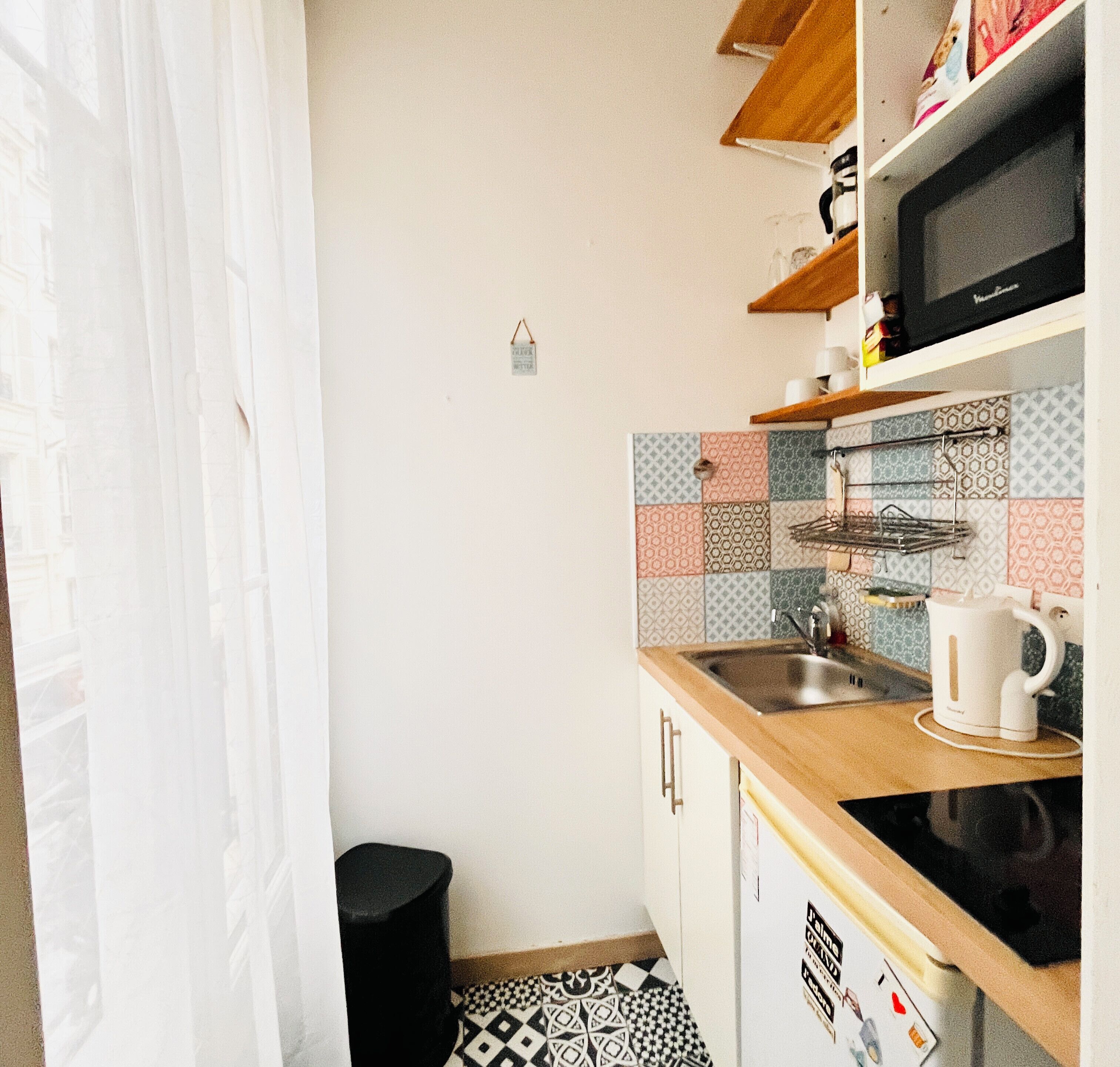 Refrigerador, microondas